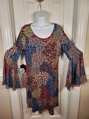 MSK Multicolor Scoop Neck Dress — With Chiffon Bell Sleeves Sz. L